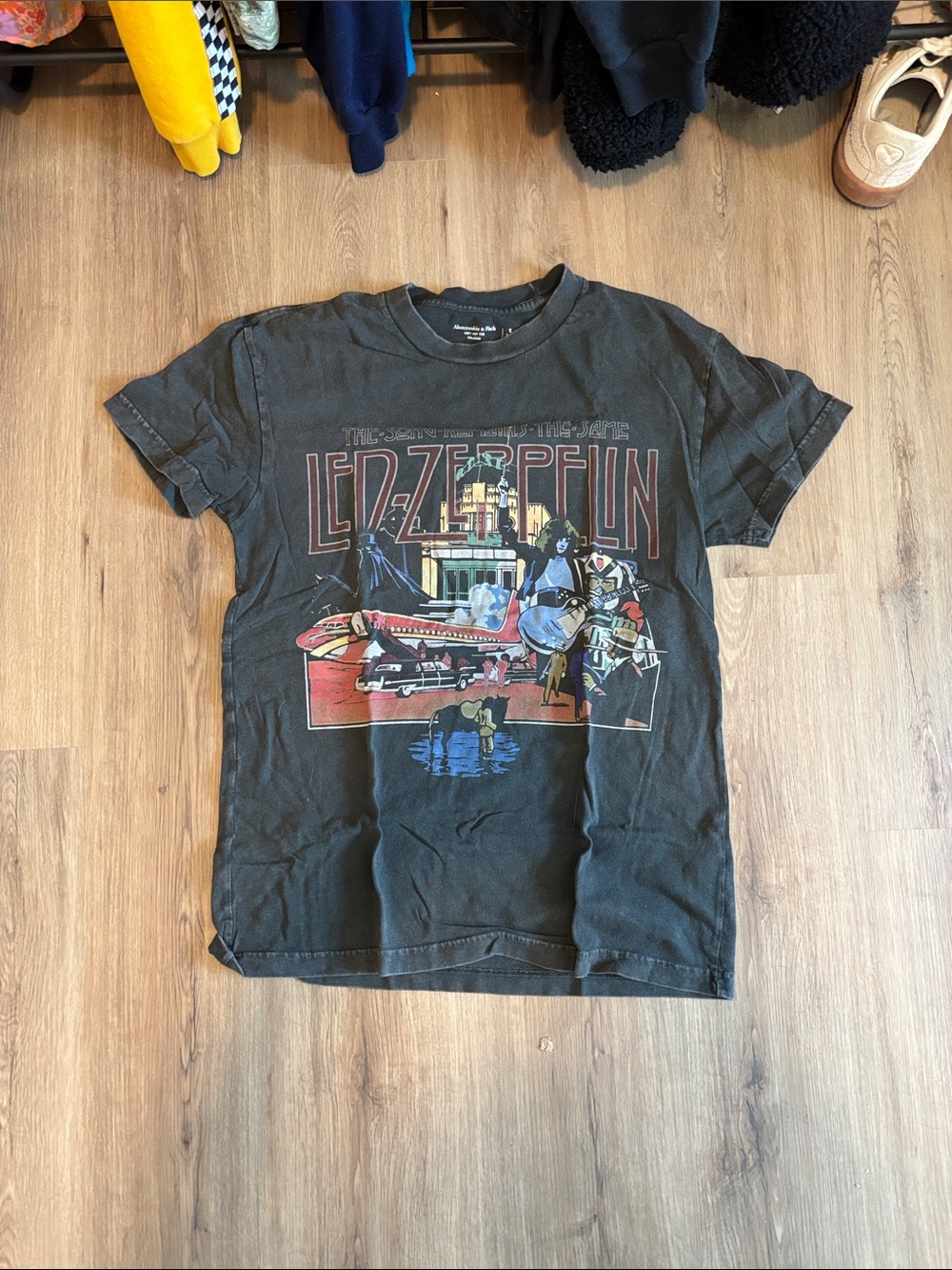Abercrombie & Fitch Black Led Zeppelin Graphic Tee